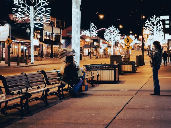Quelles sont les raisons qui poussent à faire des rencontres adultes en ligne ?