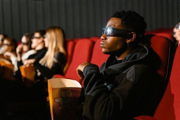 Comment le Centre Mosaïque évalue-t-il les progrès en orthophonie ?